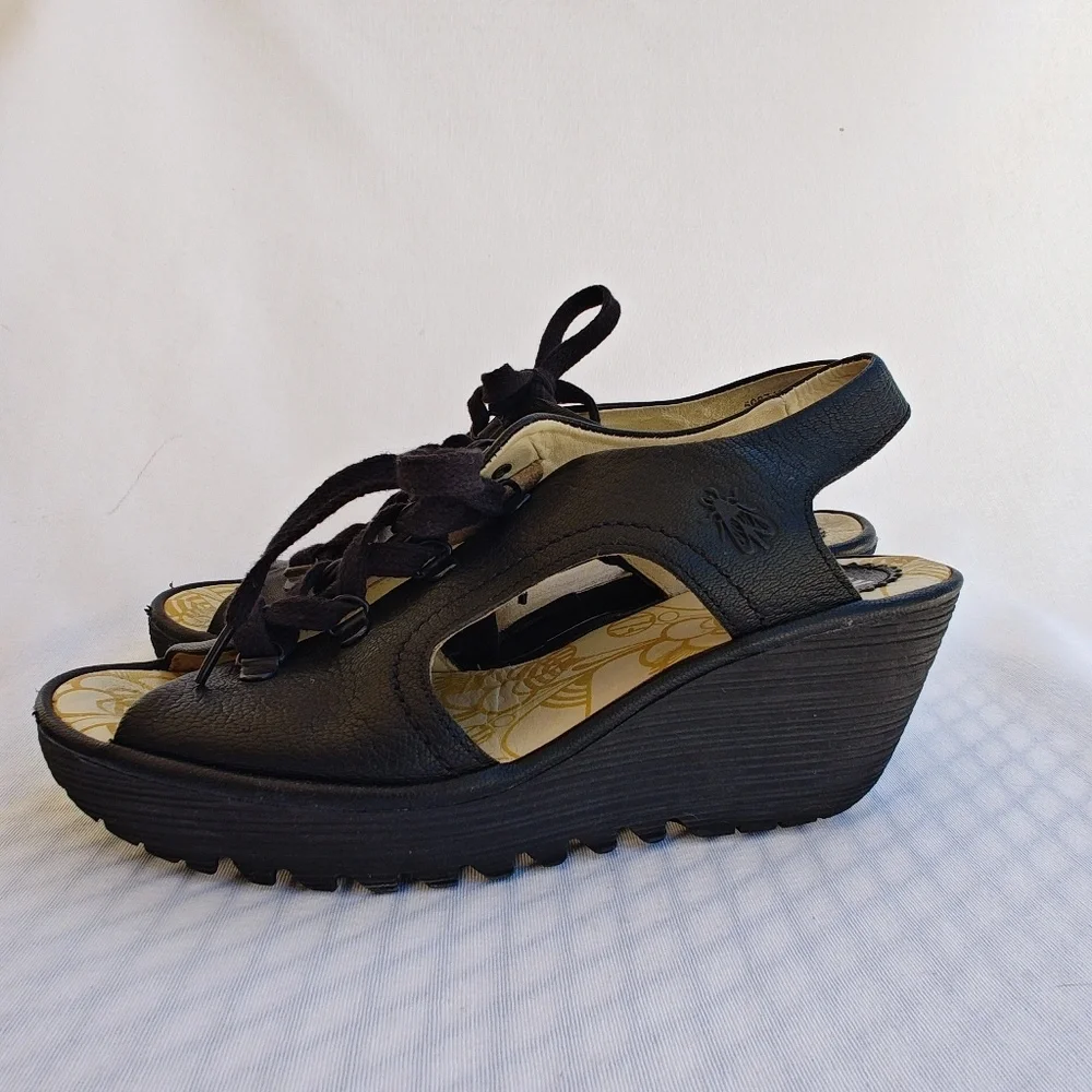 Fly London‎ YLFA Wedge Sandals Leather Black Lace Up Platform Size EU 39